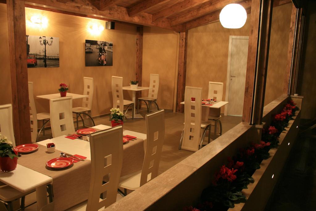 Tango Hotel Rome Exterior photo