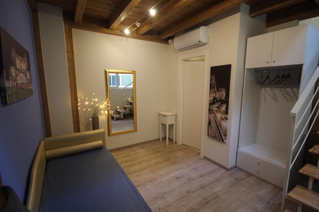 Tango Hotel Rome Room photo